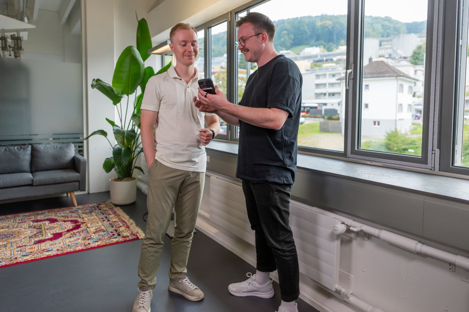 Niklas Tidbury und Timo Streule im Gespräch